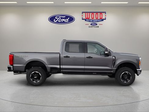 New 2026 Ford F250 XLT w/ Tremor Off-Road Package AWD/4WD image 2