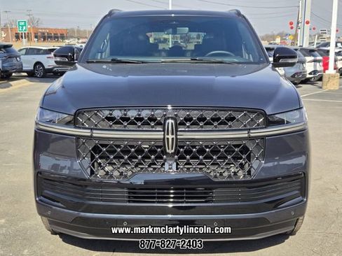New 2026 Lincoln Navigator L Reserve w/ Jet Appearance Package AWD/4WD image 15