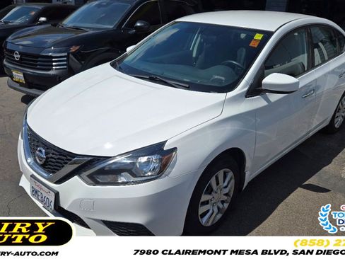 Used 2017 Nissan Sentra S FWD image 1