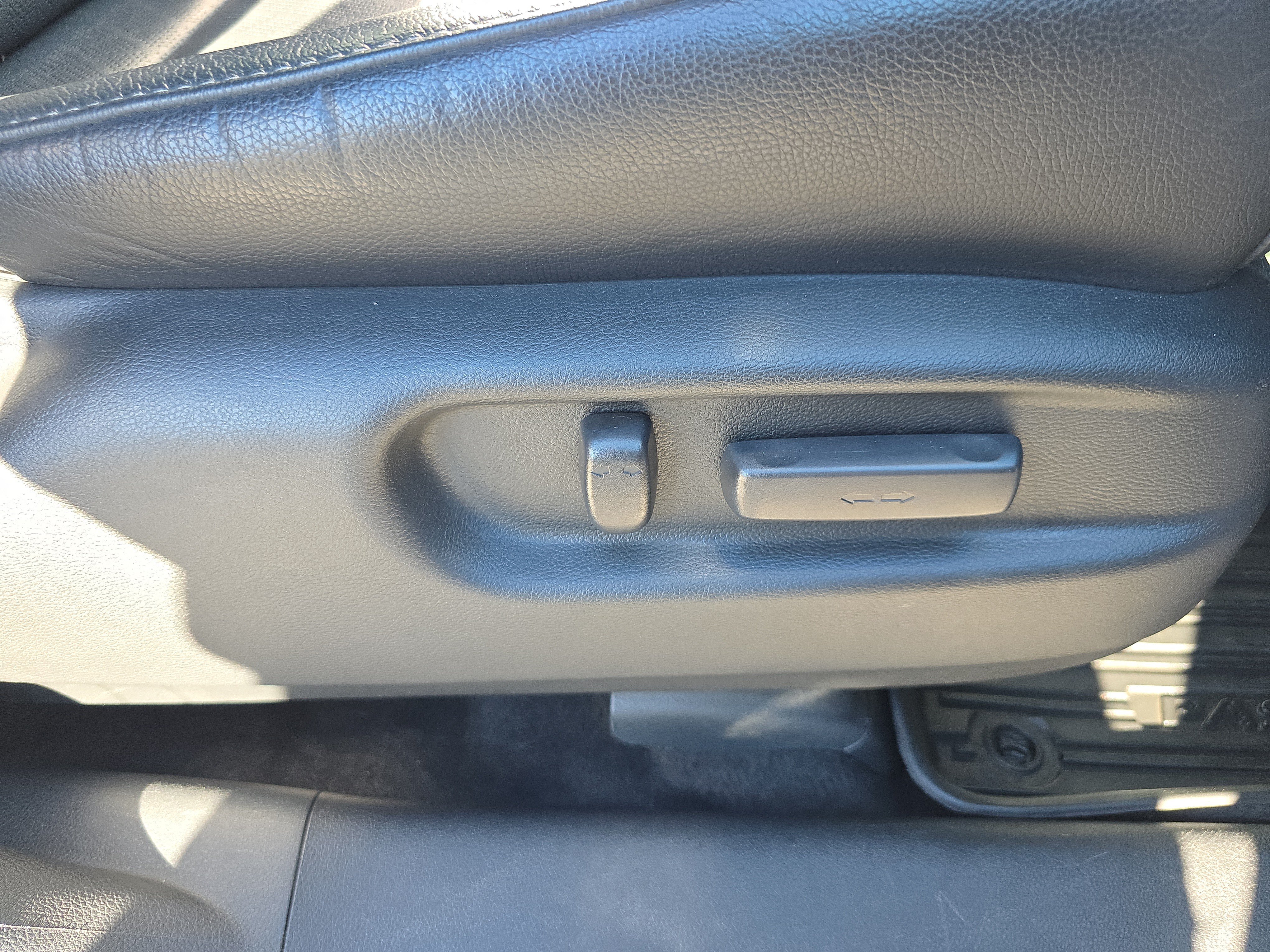 Used 2023 Honda Passport Elite image 21