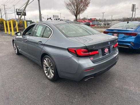 Used 2022 BMW 530i xDrive w/ Convenience Package image 6