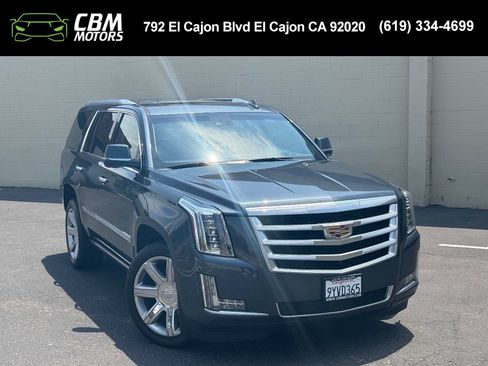 Used 2019 Cadillac Escalade Premium Luxury AWD/4WD image 1