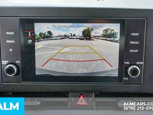 Used 2025 Kia Sportage LX FWD image 35