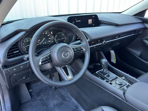 Used 2025 MAZDA MAZDA3 s image 11