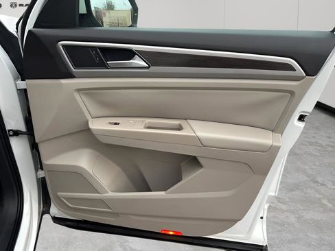 Used 2019 Volkswagen Atlas SE image 13