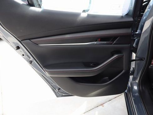 Used 2025 MAZDA MAZDA3 Carbon image 25