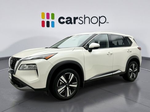 Used 2023 Nissan Rogue SL image 1
