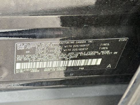 Certified 2024 Toyota RAV4 LE FWD image 24