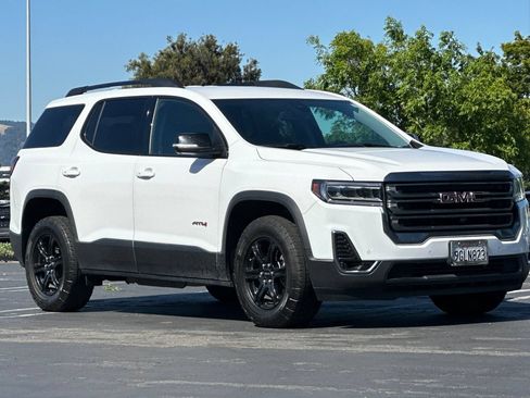 Used 2023 GMC Acadia AT4 w/ Technology Package AWD/4WD image 2