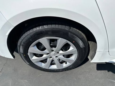Used 2024 Toyota Corolla LE FWD image 9