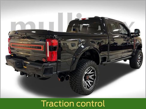 New 2026 Ford F250 Lariat w/ Black Appearance Package AWD/4WD image 3