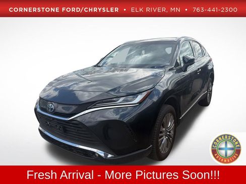 Used 2024 Toyota Venza Limited AWD/4WD image 1