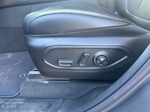 New 2026 Jeep Grand Cherokee Altitude AWD/4WD image 16