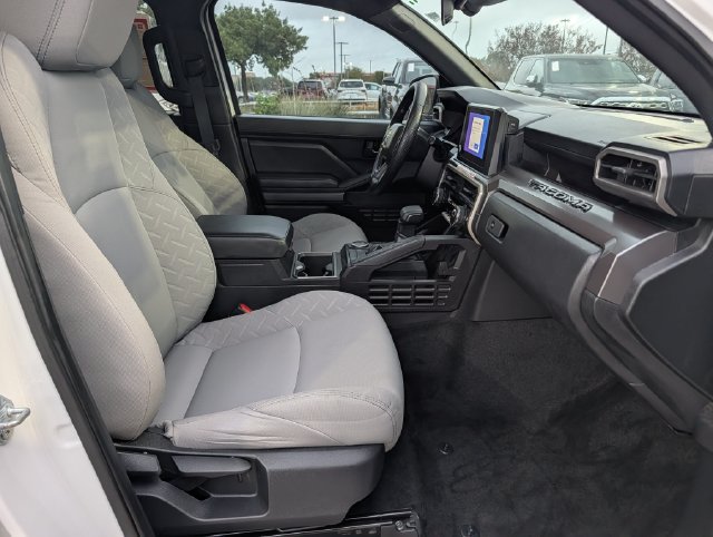 Certified 2025 Toyota Tacoma SR5 RWD image 32