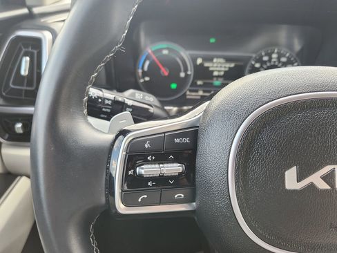 Certified 2023 Kia Sorento EX image 26
