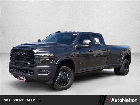 Used 2025 RAM 3500 Limited AWD/4WD image 1