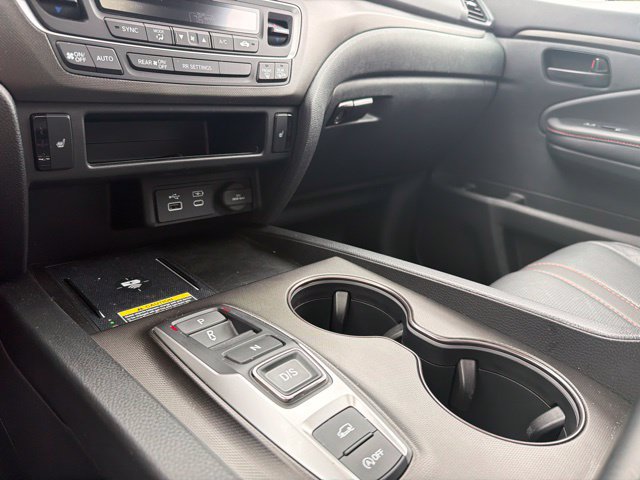 Certified 2025 Honda Passport TrailSport image 18