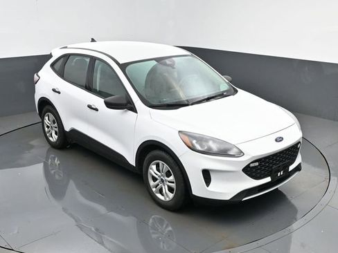 Used 2022 Ford Escape S image 18