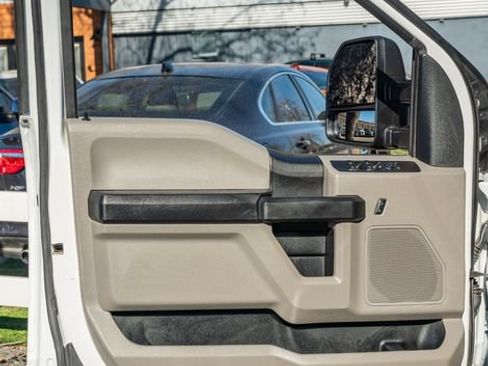 Used 2020 Ford F350 XL w/ Power Equipment Group RWD image 17