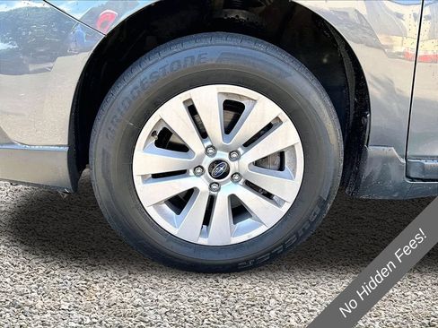 Used 2018 Subaru Outback 2.5i Premium AWD/4WD image 8