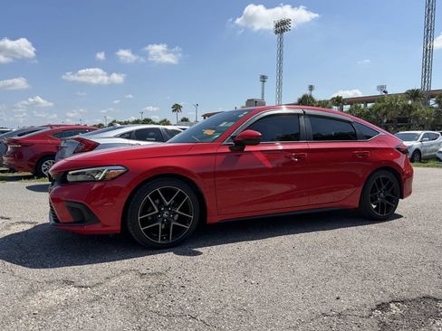 Used 2022 Honda Civic Sport Touring image 8