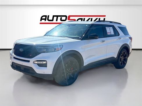 Used 2022 Ford Explorer ST w/ Equipment Group 401A image 3