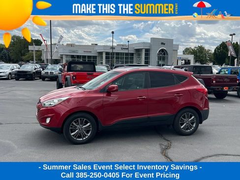 Used 2015 Hyundai Tucson SE AWD/4WD image 1