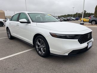 Used 2024 Honda Accord EX video 3