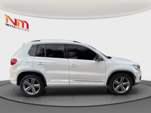 Used 2017 Volkswagen Tiguan Sport FWD image 6