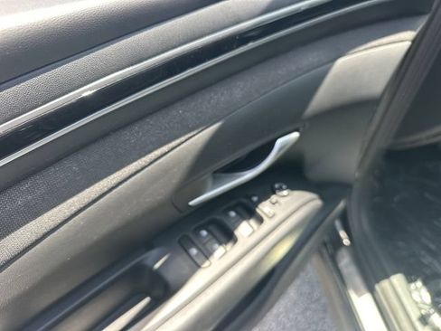 Certified 2024 Hyundai Tucson SEL w/ Convenience Package FWD image 21