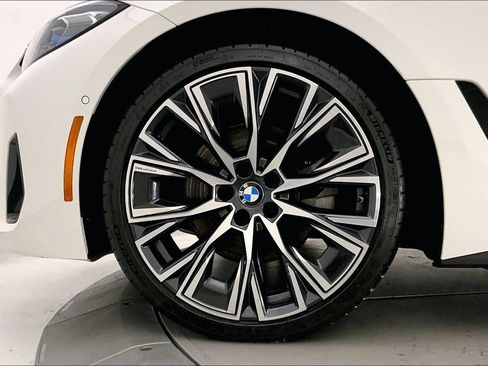 Certified 2024 BMW 430i Gran Coupe xDrive w/ Premium Package AWD/4WD image 8