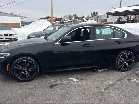 Used 2020 BMW 330i xDrive Sedan w/ Premium Package image 3