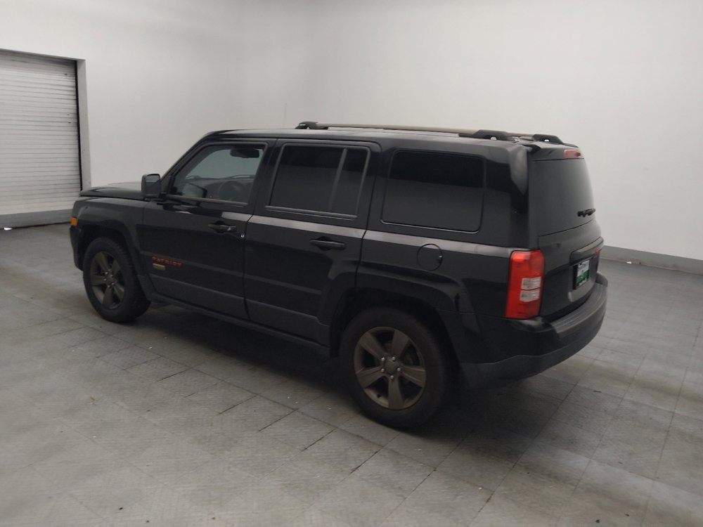Used 2017 Jeep Patriot 75th Anniversary w/ Power Value Group FWD image 3