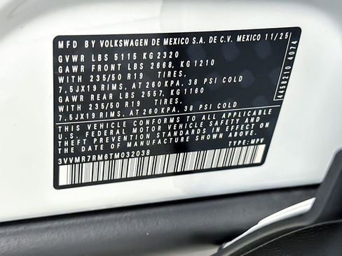 New 2026 Volkswagen Tiguan SE image 26