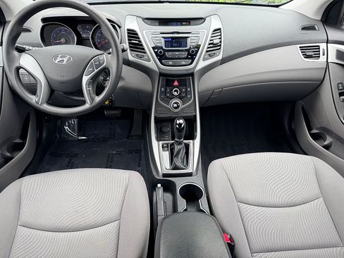 Used 2016 Hyundai Elantra SE FWD image 12