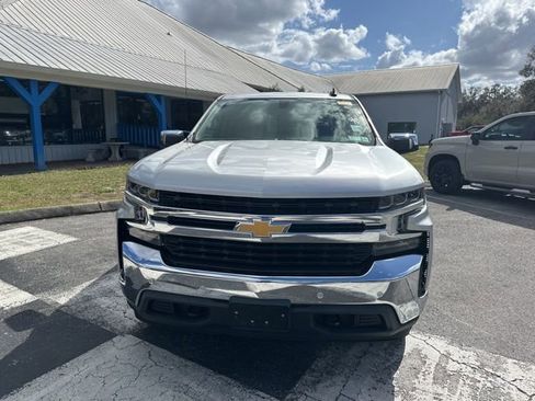 Used 2020 Chevrolet Silverado 1500 LT w/ Convenience Package image 8
