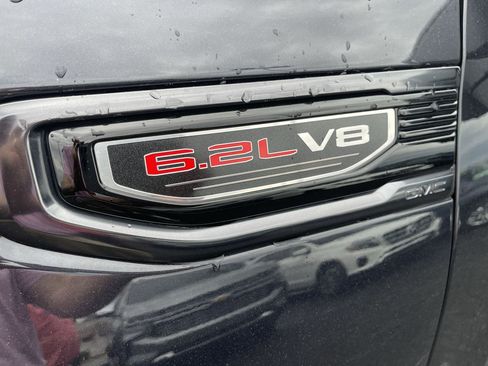 Used 2024 GMC Sierra 1500 AT4 w/ Technology Package image 33