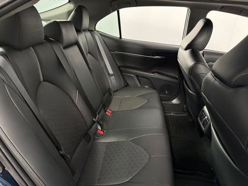 Used 2019 Toyota Camry XSE image 17