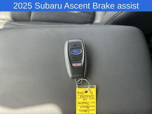 Used 2025 Subaru Ascent Bronze Edition w/ Onyx Package AWD/4WD image 30