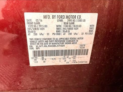 Used 2016 Lincoln MKX Reserve w/ Cargo Utility Package FWD image 4