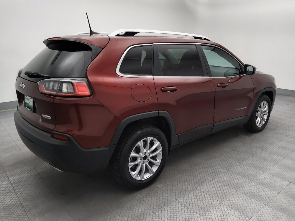 Used 2019 Jeep Cherokee Latitude w/ Popular Appearance Group FWD image 11