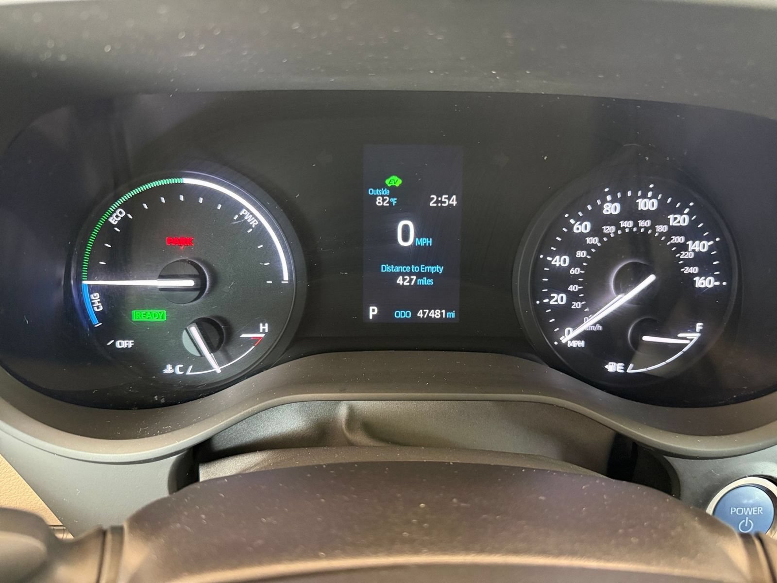 Used 2024 Toyota Sienna XLE FWD image 42