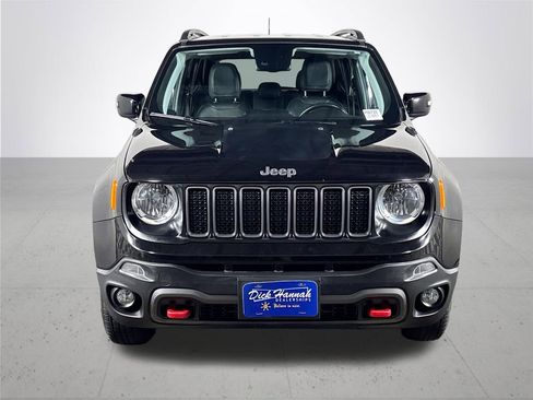Used 2022 Jeep Renegade Trailhawk image 3