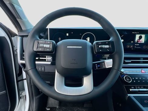 New 2025 Hyundai Santa Fe Limited image 11