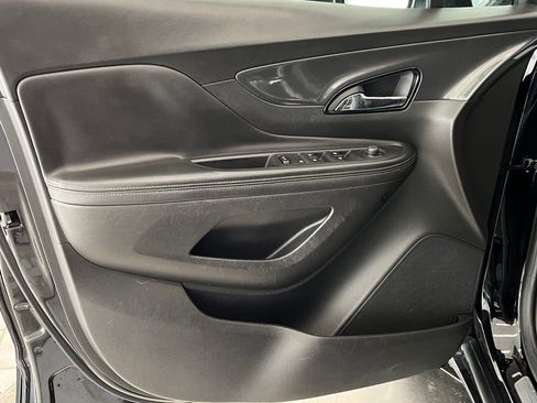 Used 2018 Buick Encore Preferred image 14