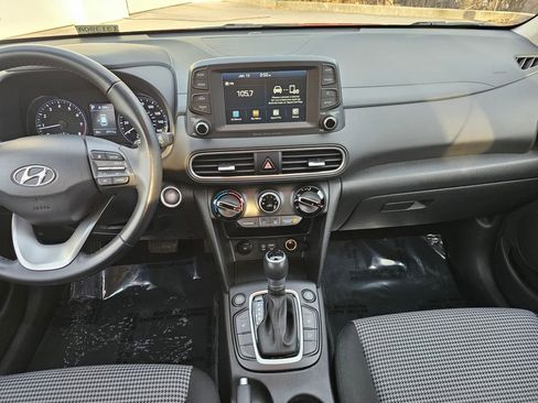 Used 2020 Hyundai Kona SEL image 14