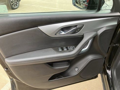 Used 2020 Chevrolet Blazer LT image 9