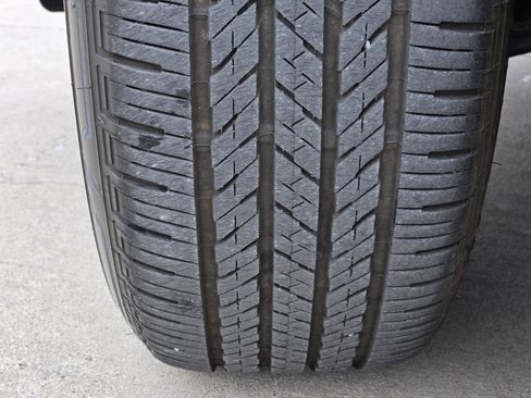 Used 2025 Lexus NX 250 FWD w/ Premium Package image 13