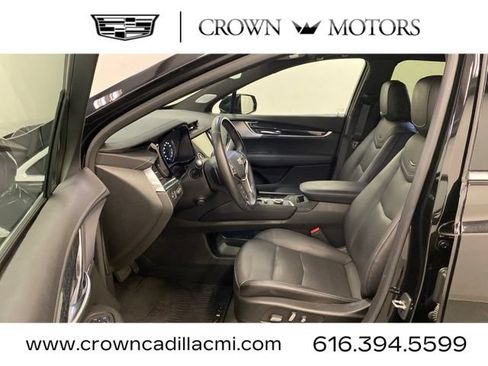 Certified 2023 Cadillac XT5 Premium Luxury w/ Technology Package AWD/4WD image 8