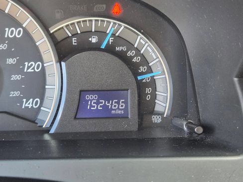 Used 2013 Toyota Camry SE w/ Convenience Pkg FWD image 39